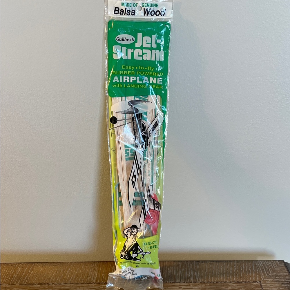 Balsa Wood Airplane Gliders- Set of 4 - Picture 2 of 9